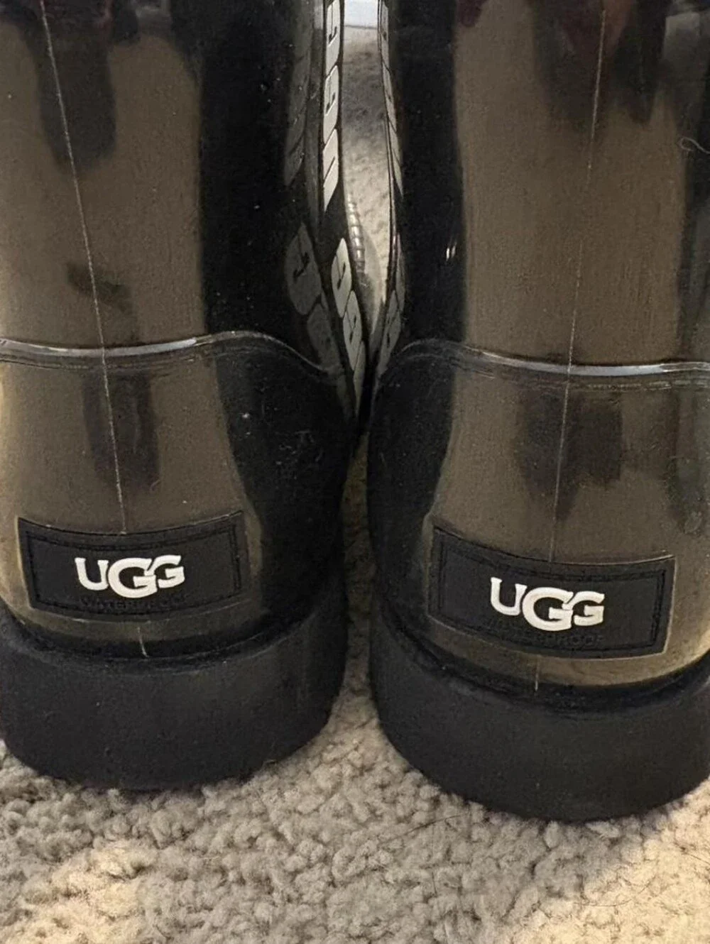 NWOT UGG Classic Black Clear Short Waterproof Boot Size 7